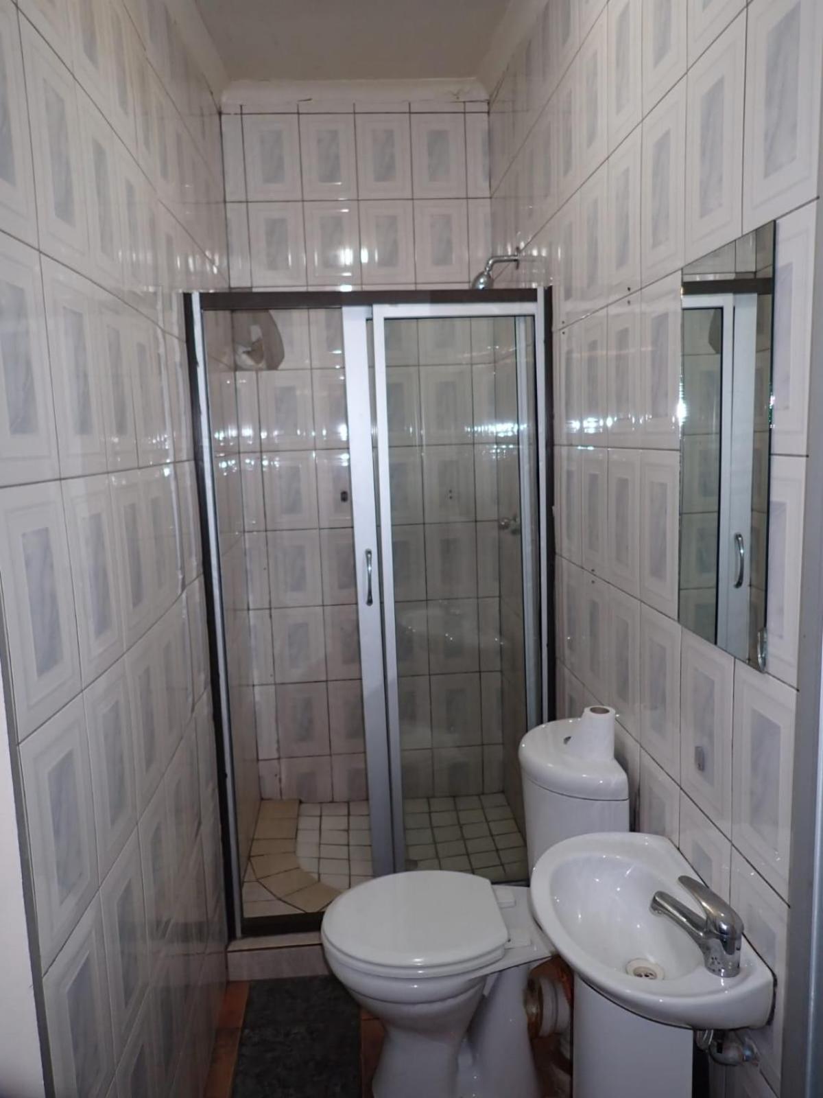 G&G Guesthouse Йоханнесбург Экстерьер фото
